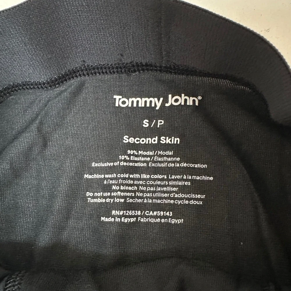 Tommy John Second Skin Mens Briefs Black Small Horizontal Fly Modal Stretch NEW
